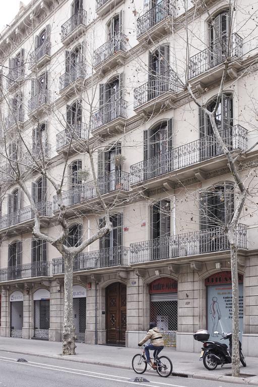 Close To Passeig De Gracia บาร์เซโลนา ภายนอก รูปภาพ